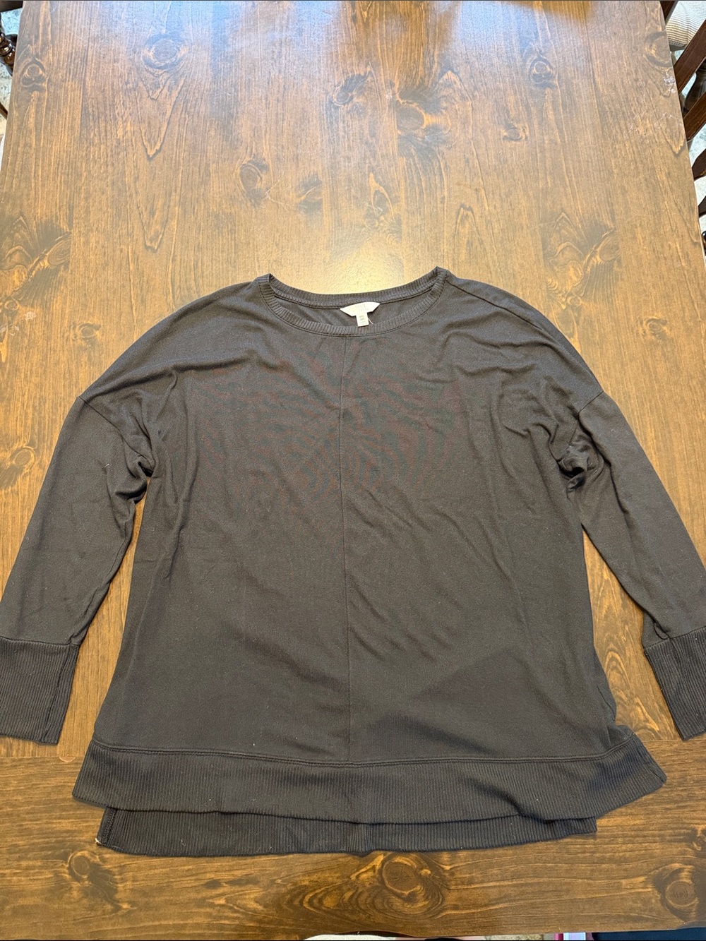 Time and Tru Black Scoop Neck Long Sleeve Knit Top